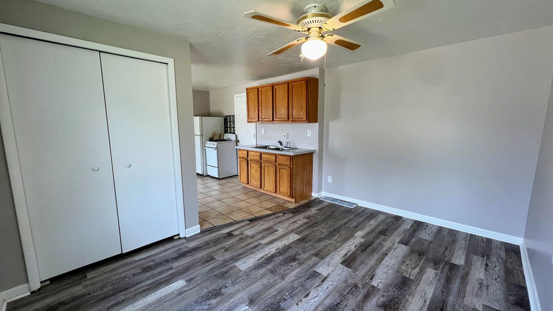 Grand Rapids Apartment: 506 Burton SW