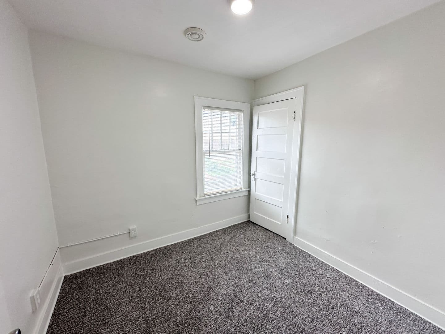 Grand Rapids Apartment: 349 Corinne SW