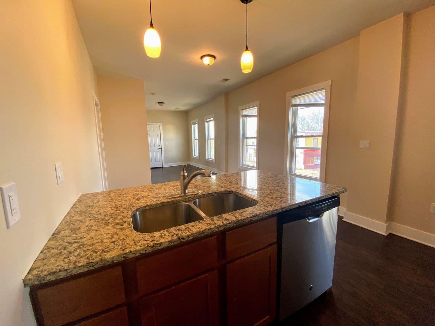 Grand Rapids Apartment: 1224 Plainfield NE