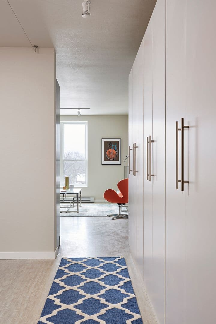 Minneapolis Apartment: 3806 28th Ave S
