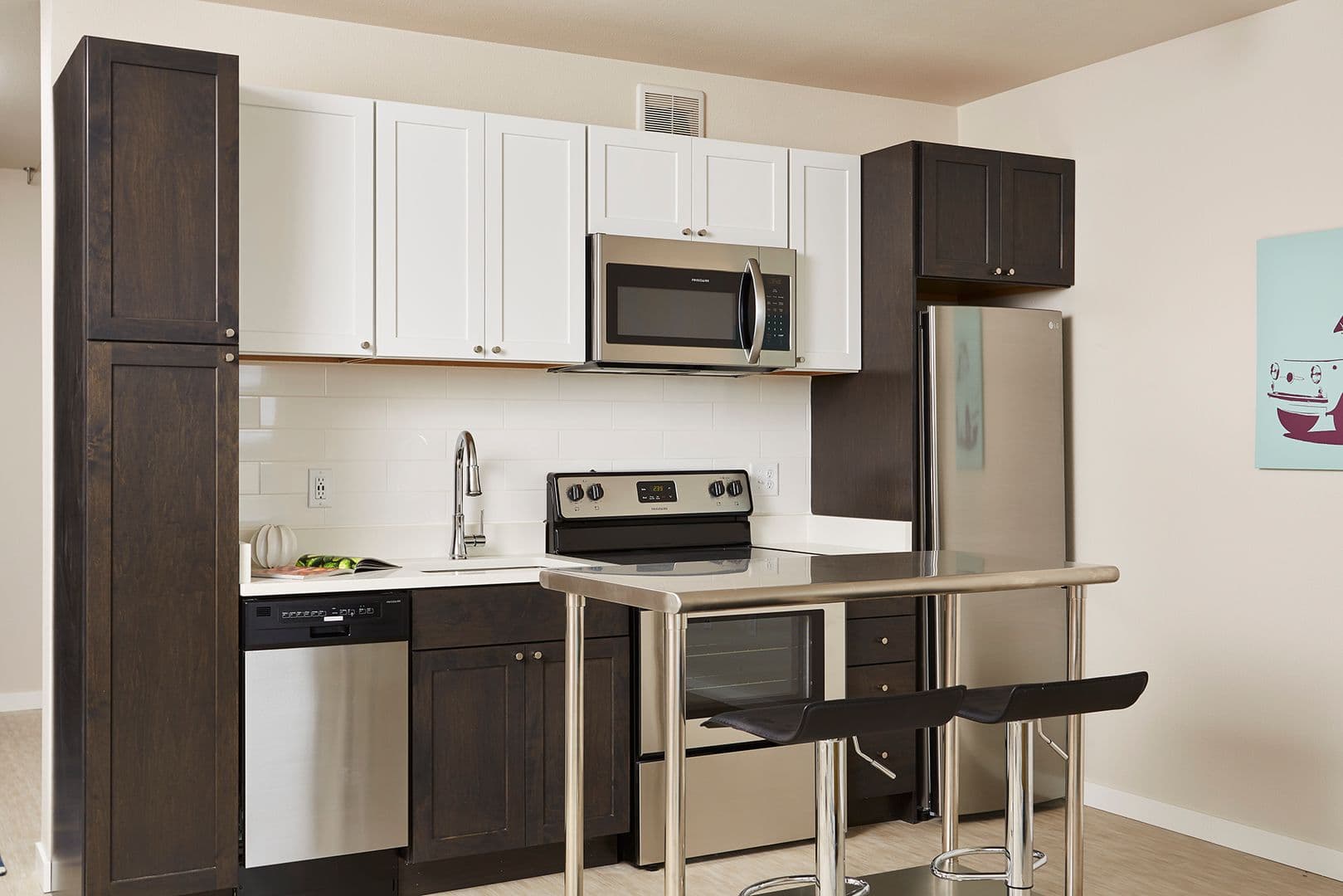 Minneapolis Apartment: 3806 28th Ave S