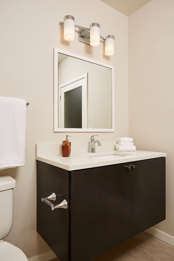 Minneapolis Apartment: 3806 28th Ave S