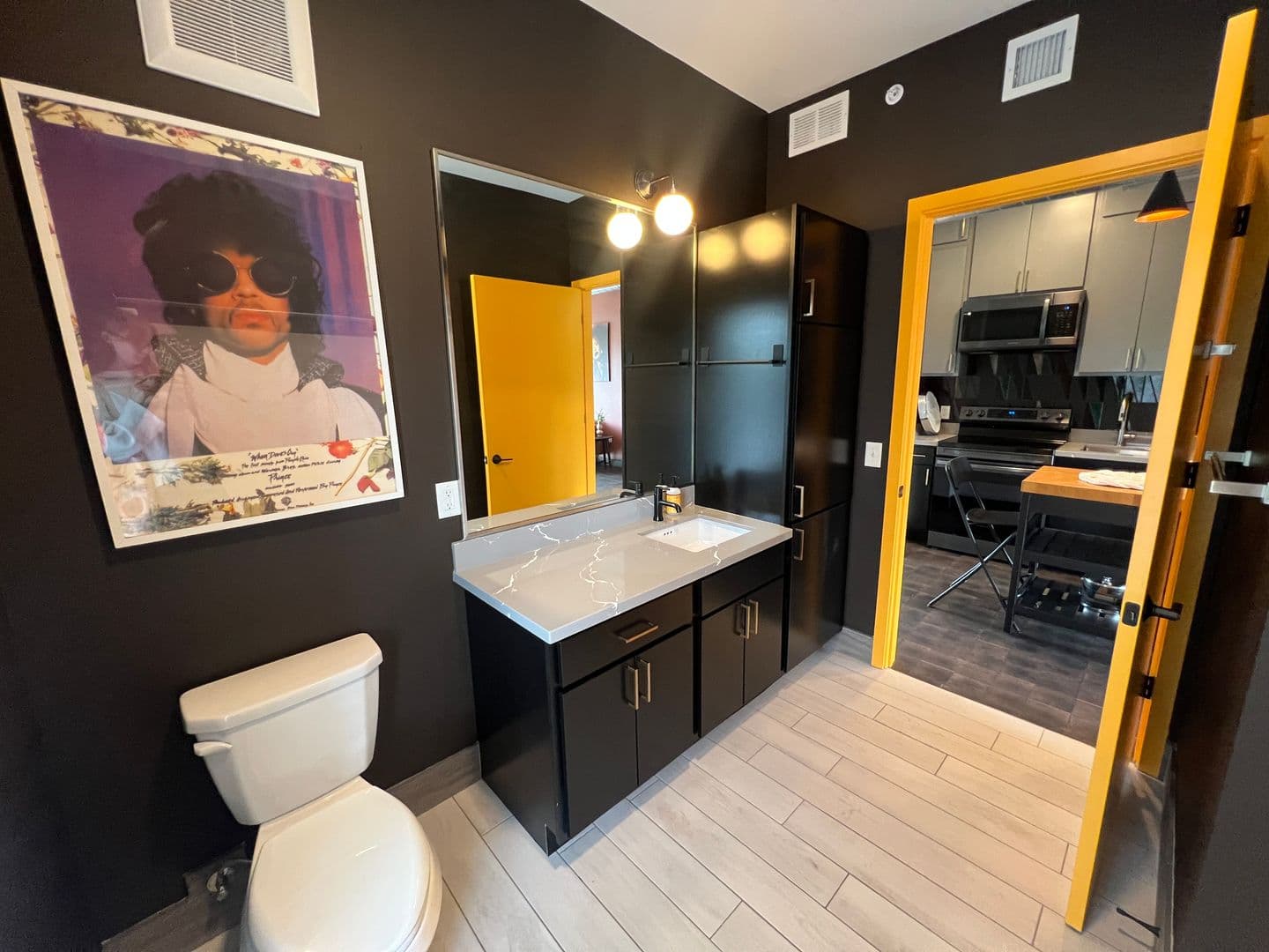 Minneapolis Apartment: 4405 Humboldt Avenue North
