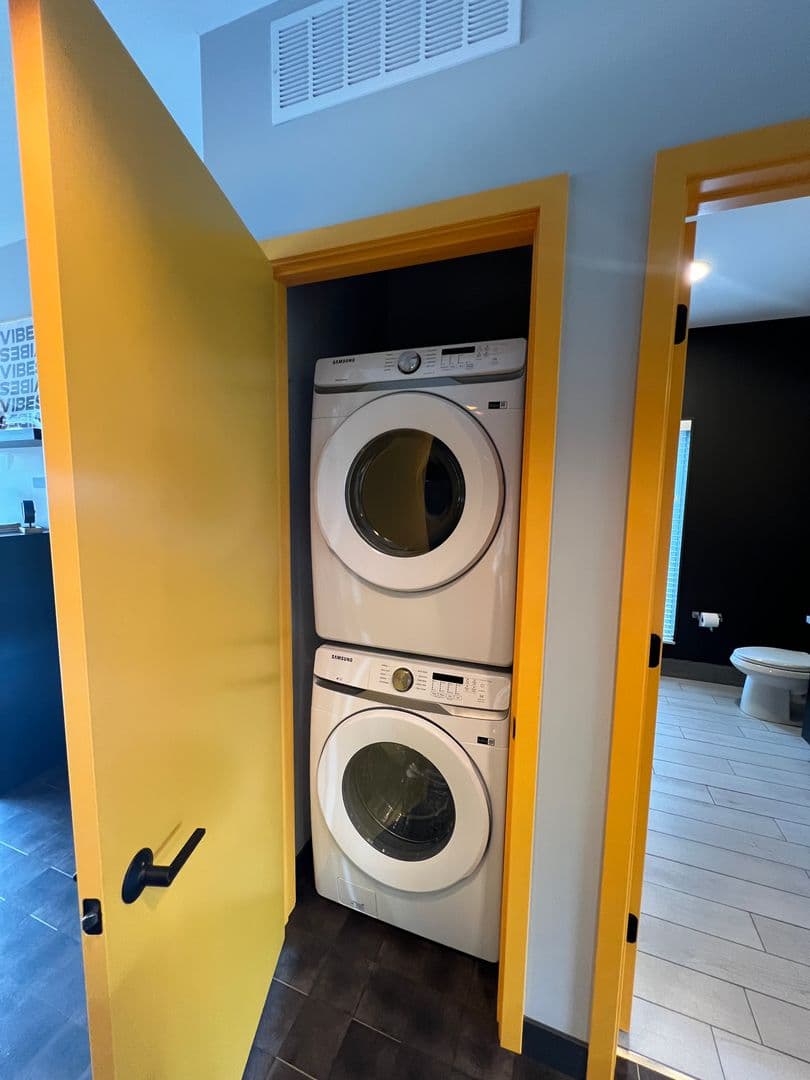 Minneapolis Apartment: 4405 Humboldt Avenue North
