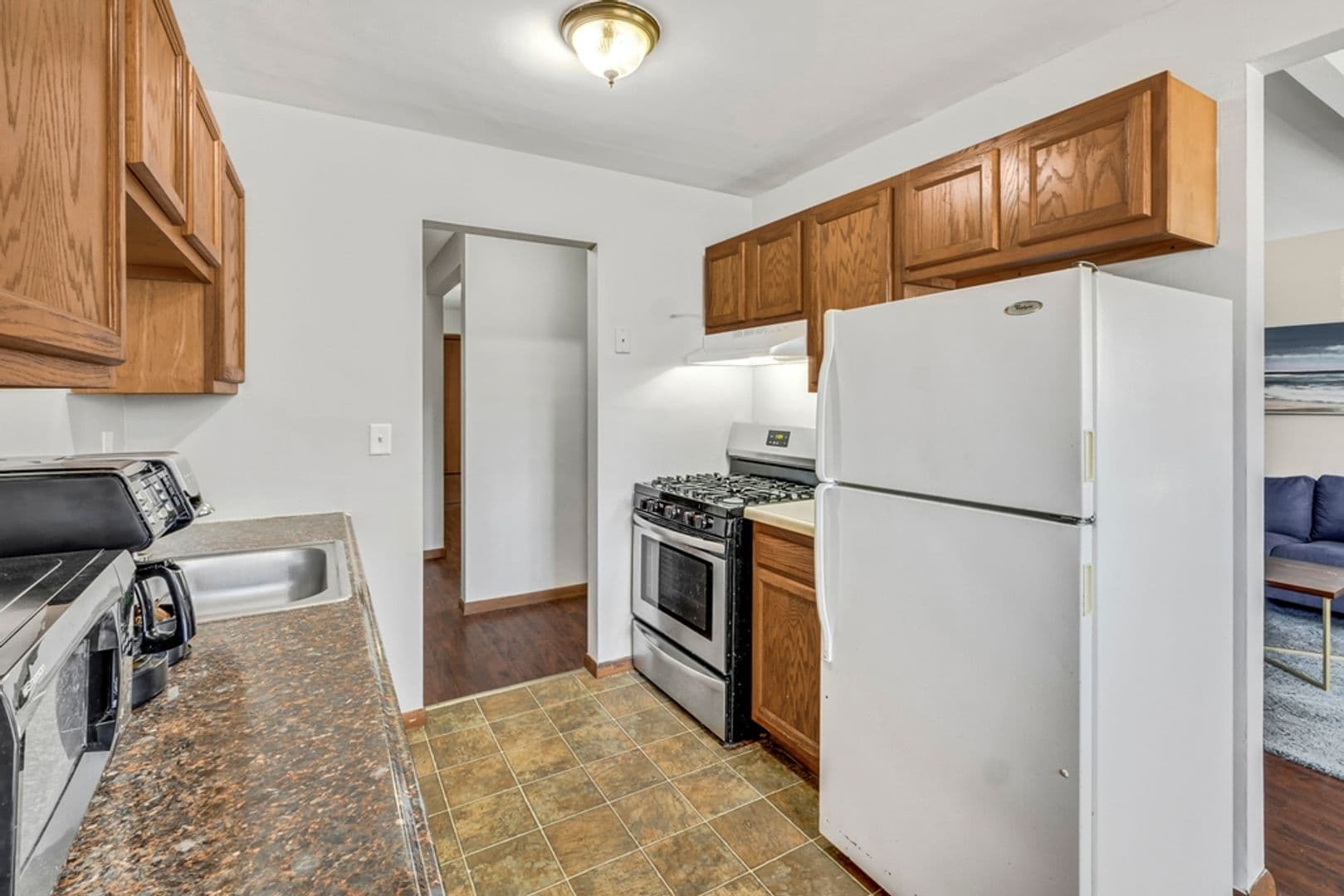 Minneapolis Apartment: 3350 42nd Ave So