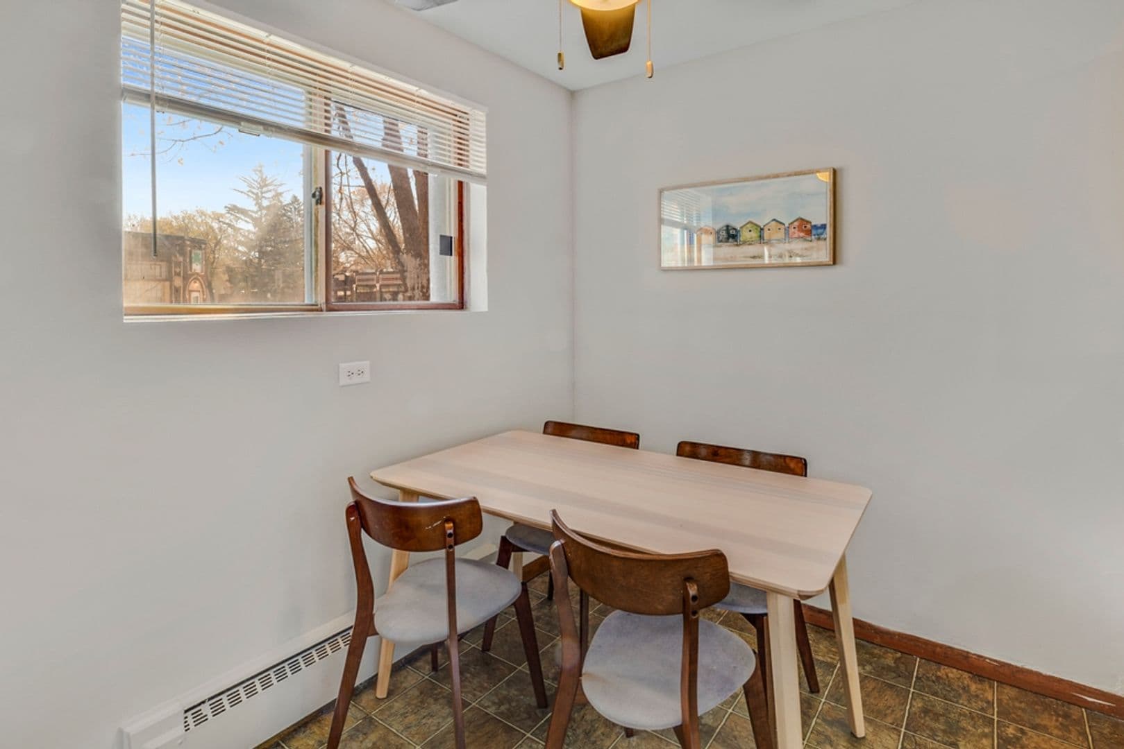 Minneapolis Apartment: 3350 42nd Ave So