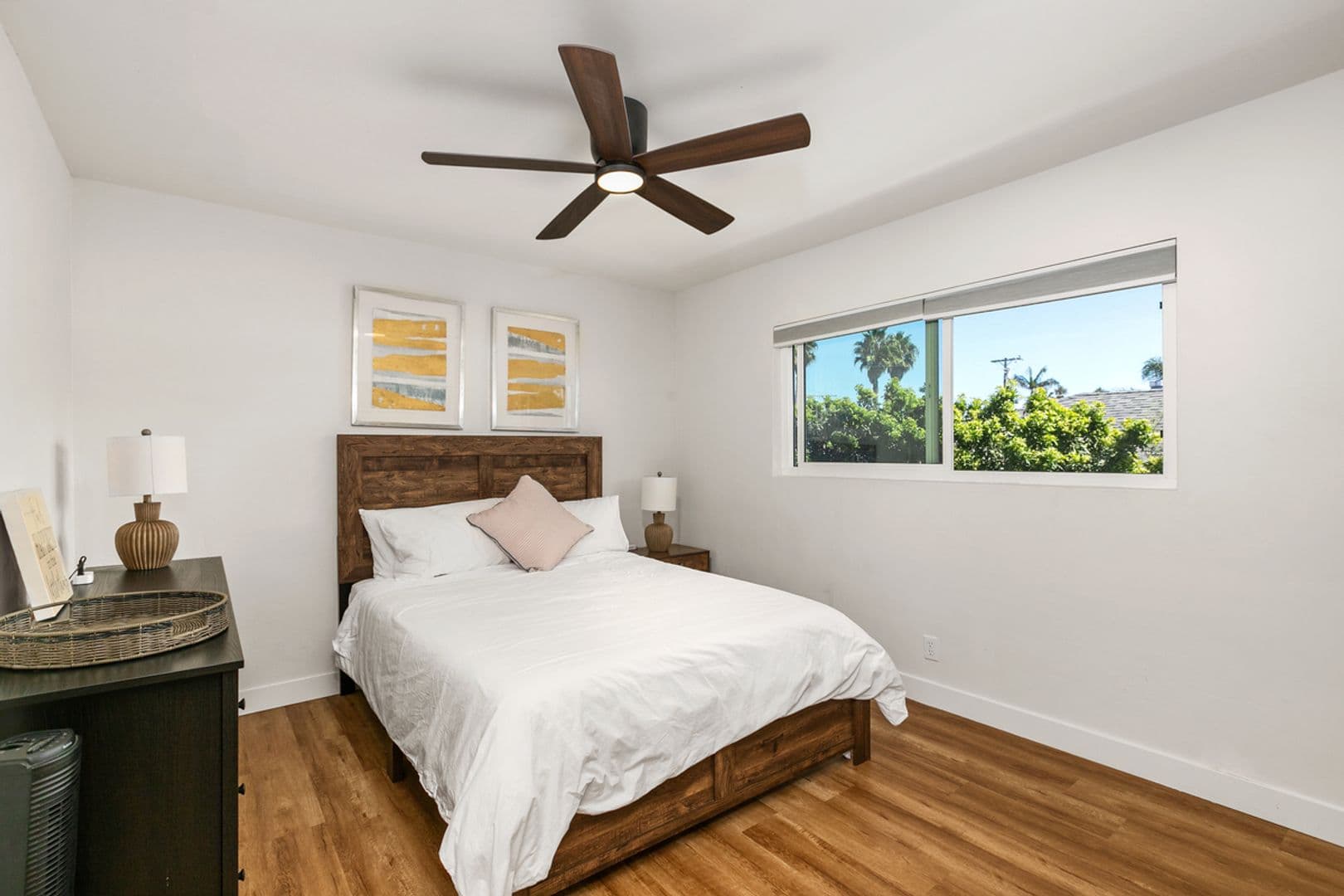 San Diego Apartment: 5066-68 Brighton Avenue