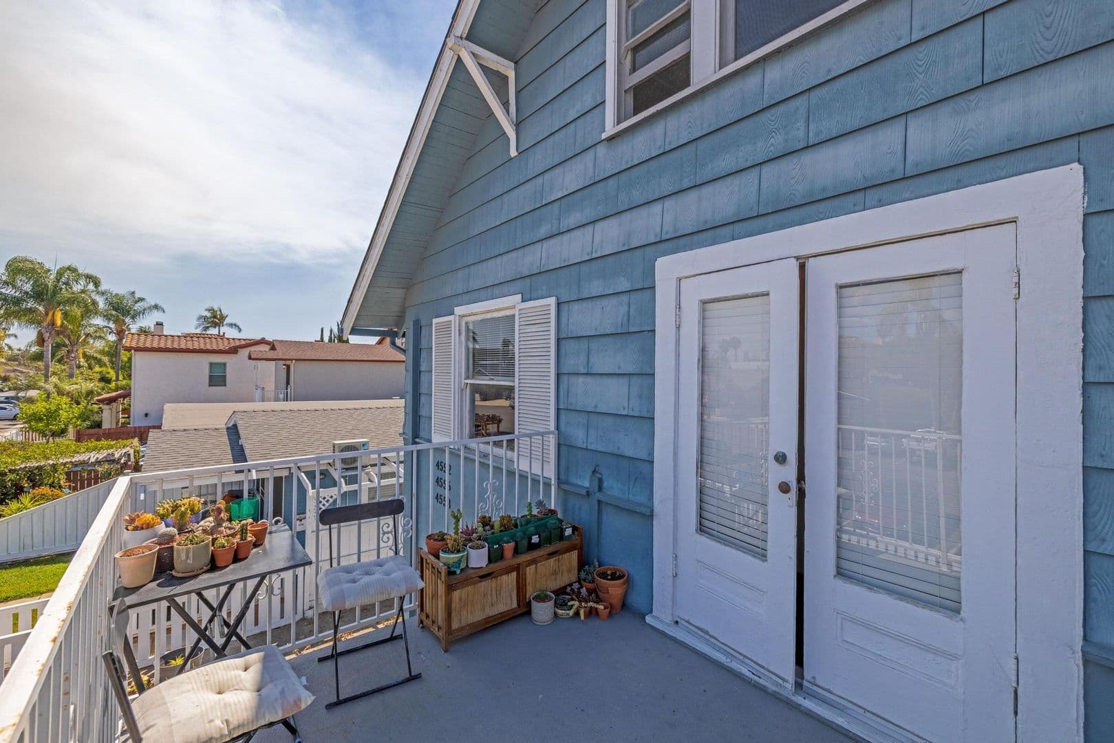 San Diego Apartment: 4554-58 North Avenue