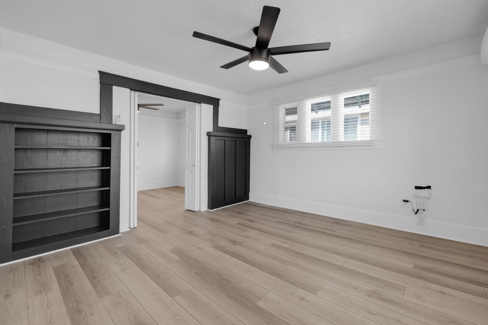San Diego Apartment: 4554-58 North Avenue