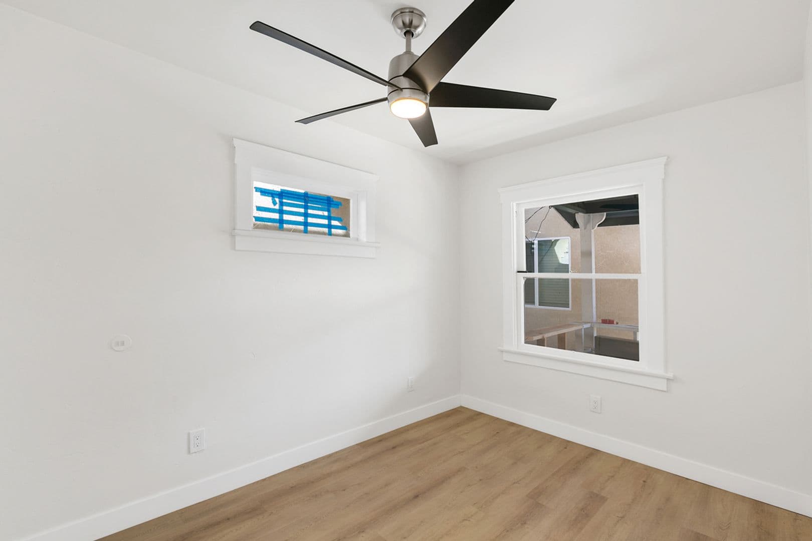 San Diego Apartment: 4554-58 North Avenue