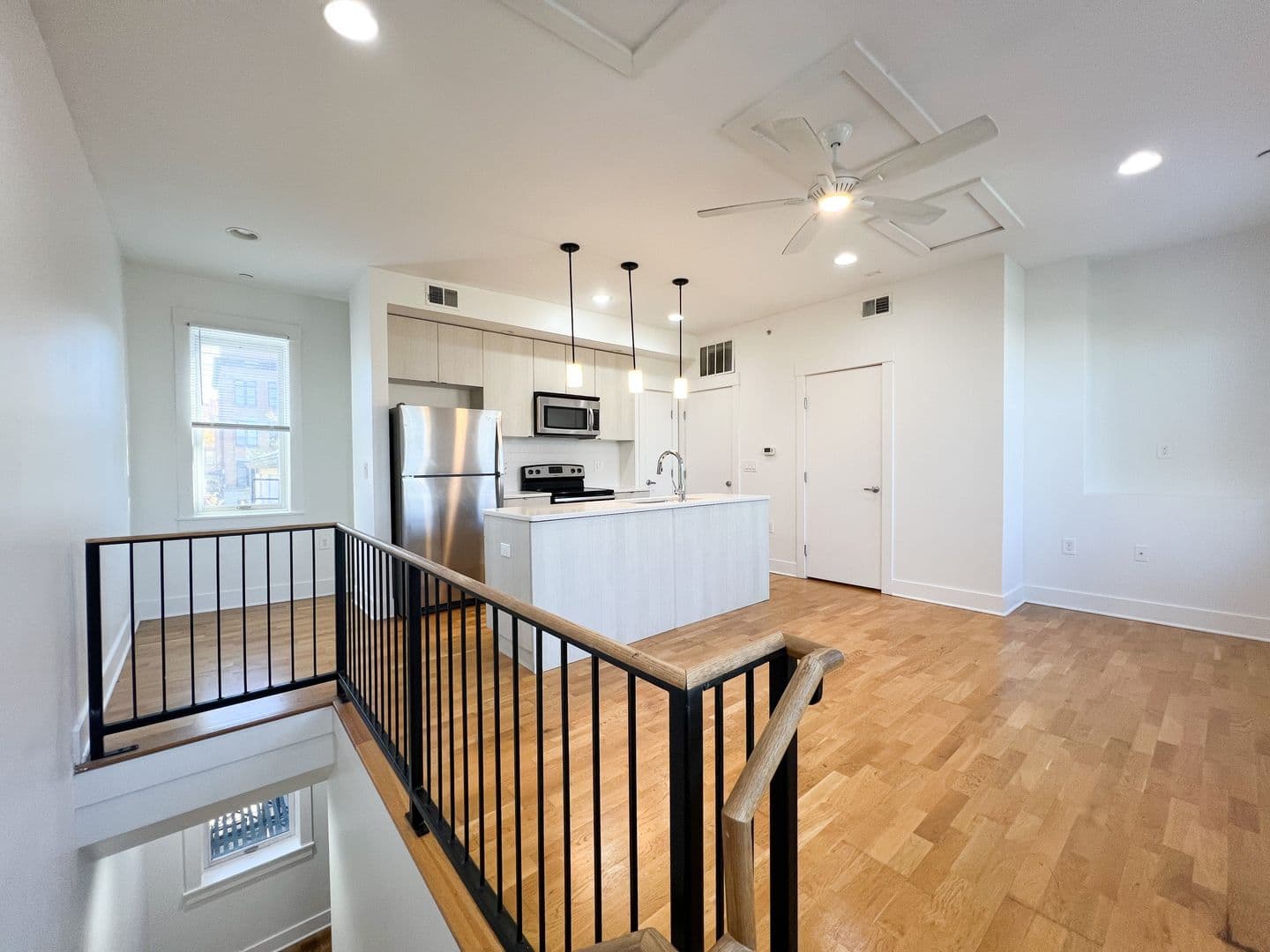 Cincinnati Apartment: 1120-1122 Broadway