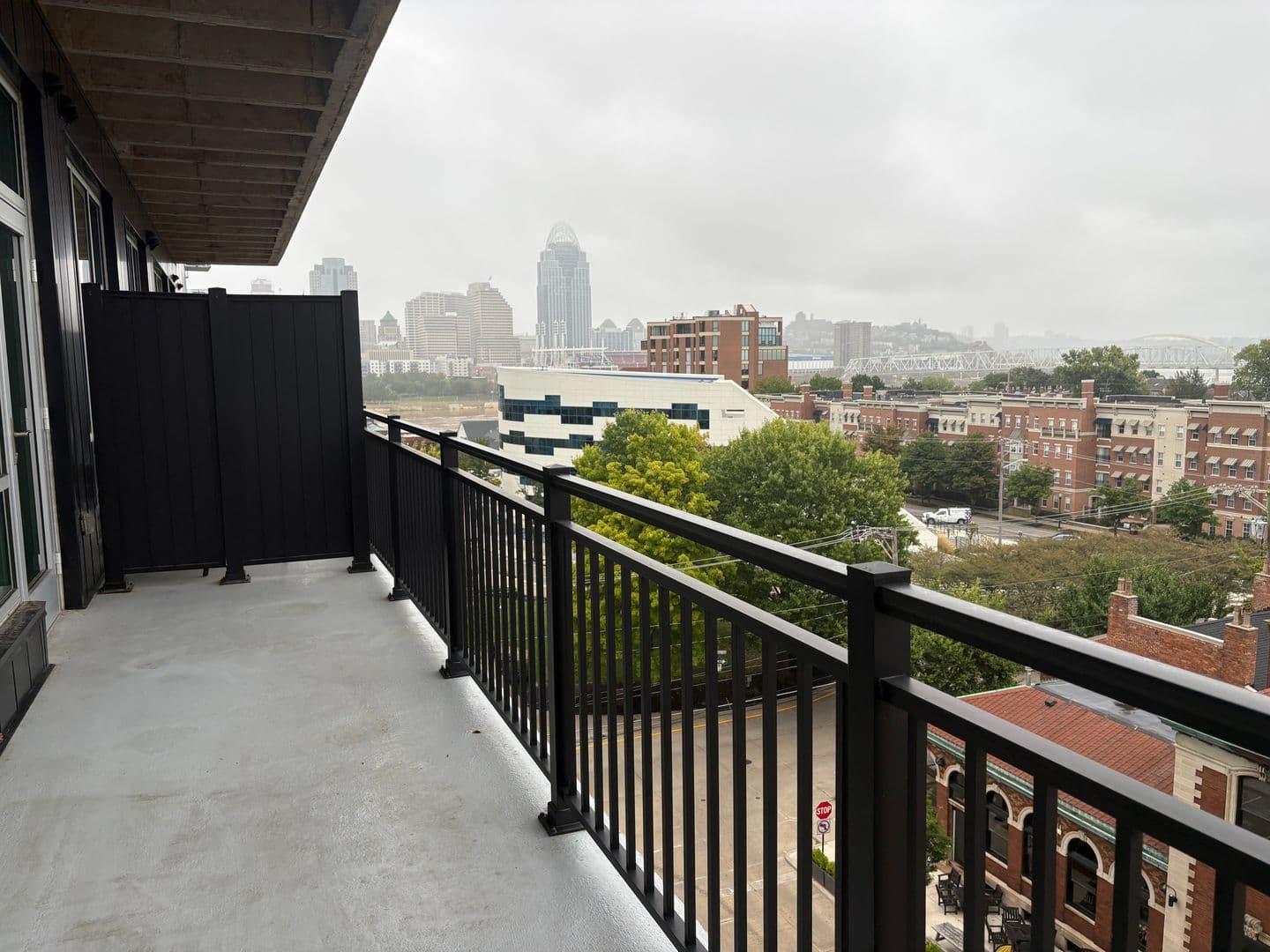 Covington Apartment: 103 E 3rd Street