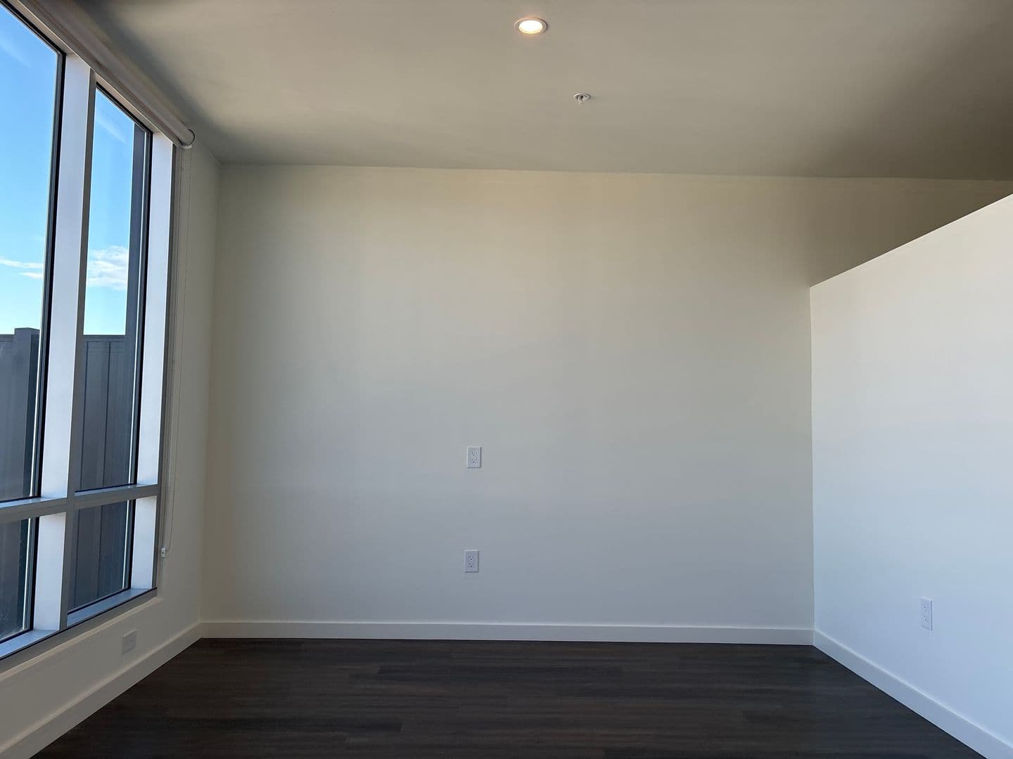 Covington Apartment: 103 E 3rd Street