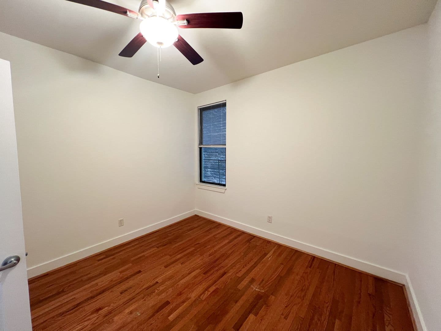 Cincinnati Apartment: 24-28 E 15th