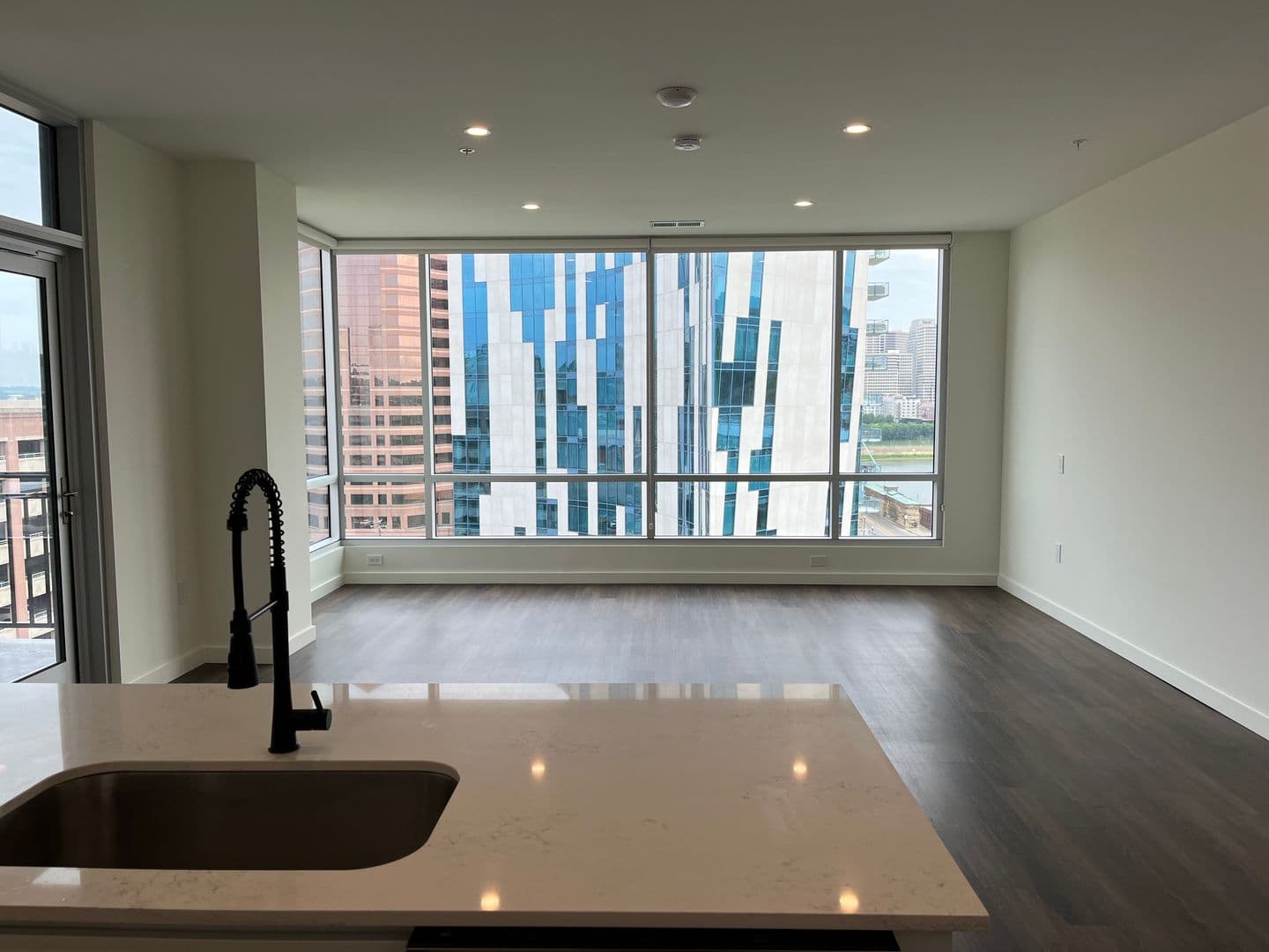 Covington Apartment: 103 E 3rd Street