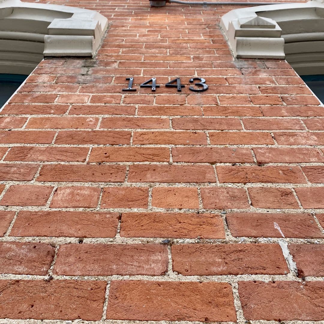 Cincinnati Apartment: 1443 Walnut St
