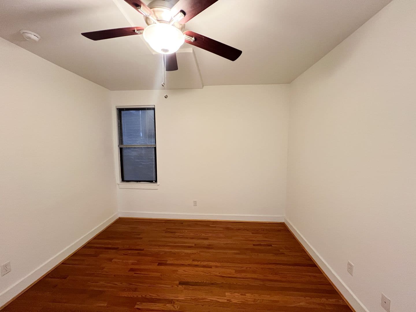 Cincinnati Apartment: 24-28 E 15th