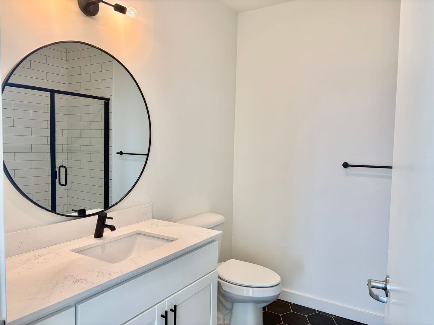 Covington Apartment: 103 E 3rd Street