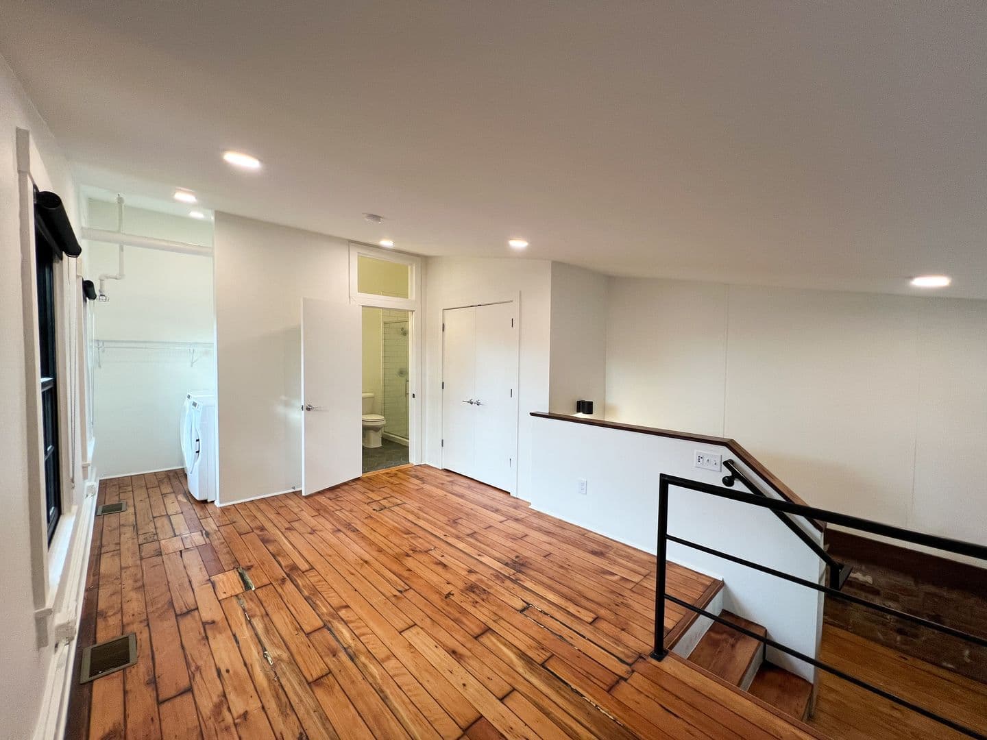 Cincinnati Apartment: 1443 Walnut St