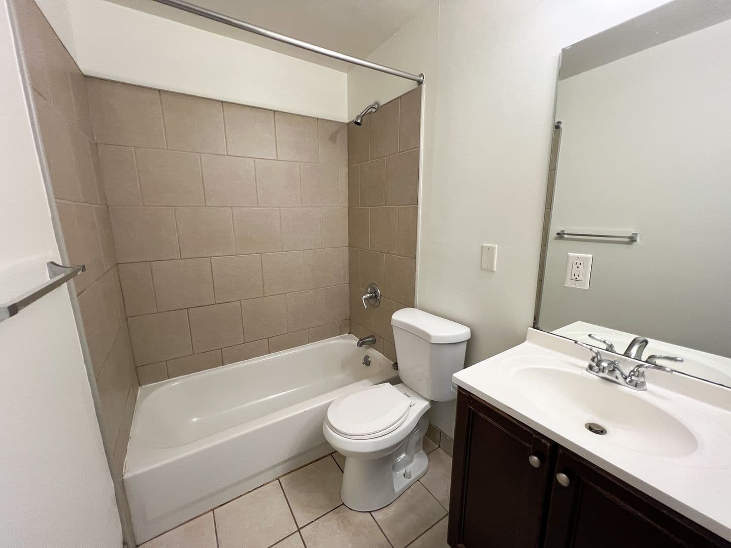 Cincinnati Apartment: 24-28 E 15th