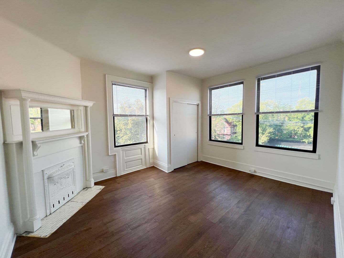 Cincinnati Apartment: 2378-2384 Park Avenue