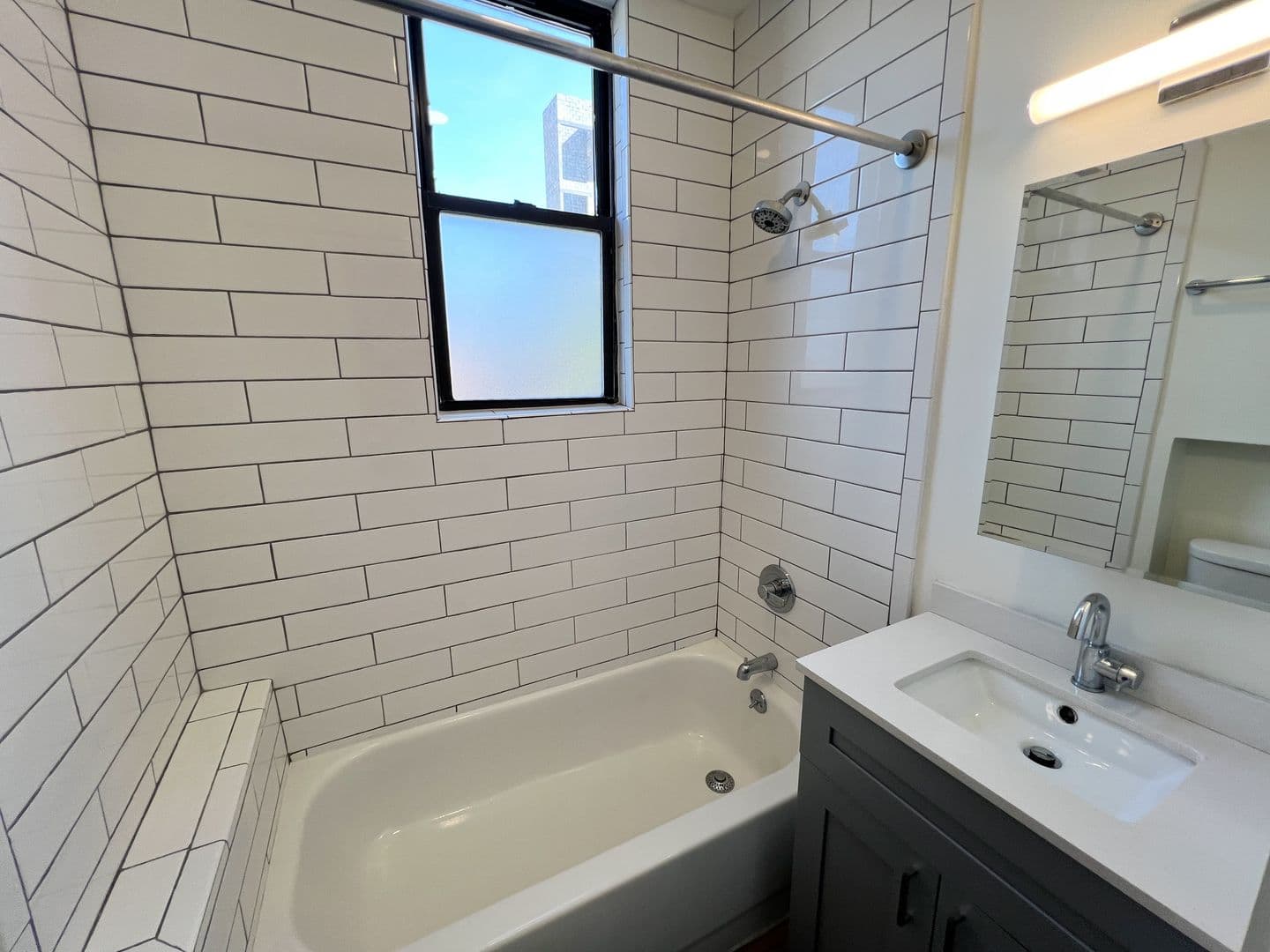 Cincinnati Apartment: 2378-2384 Park Avenue
