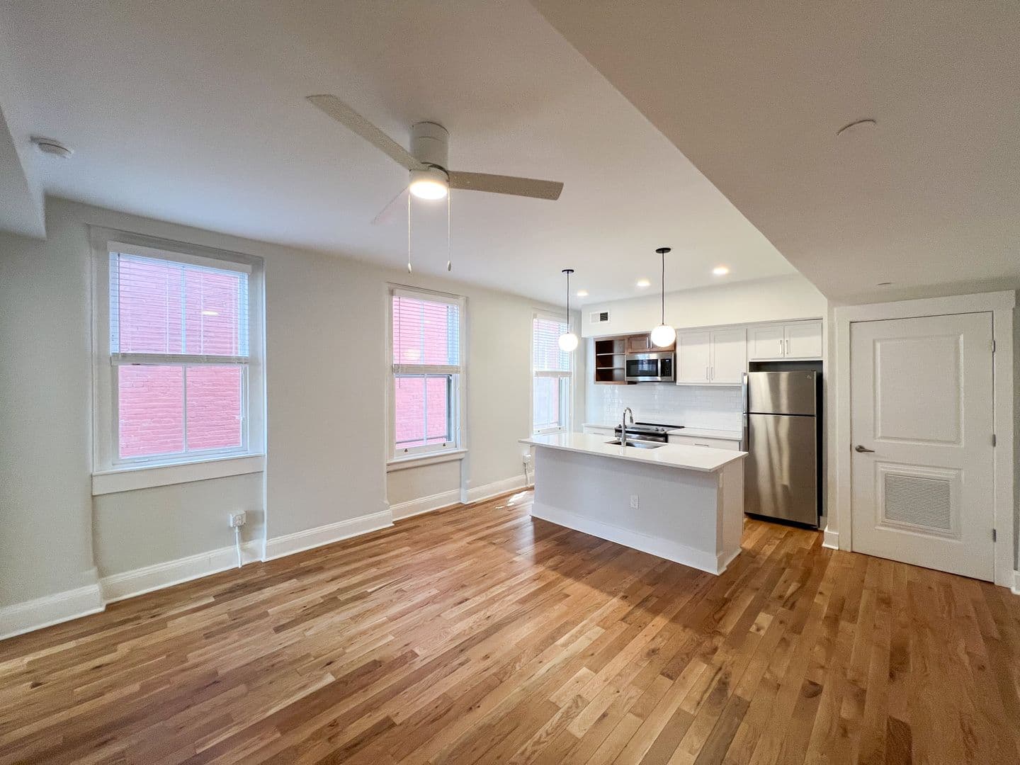 Cincinnati Apartment: 210-218 W 12th