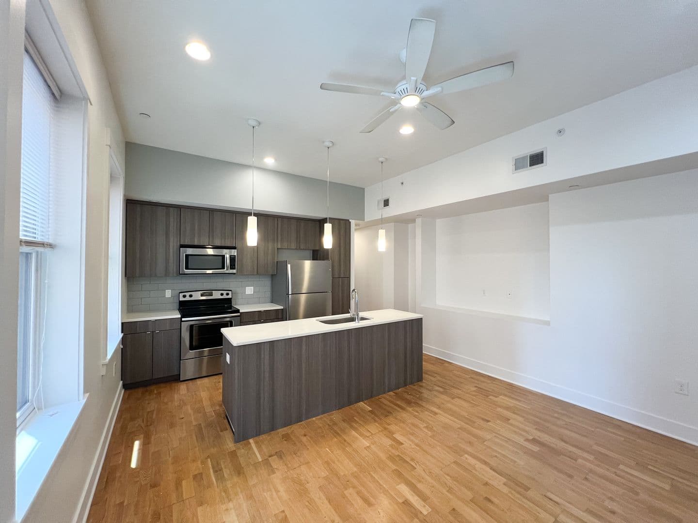 Cincinnati Apartment: 1216 Broadway