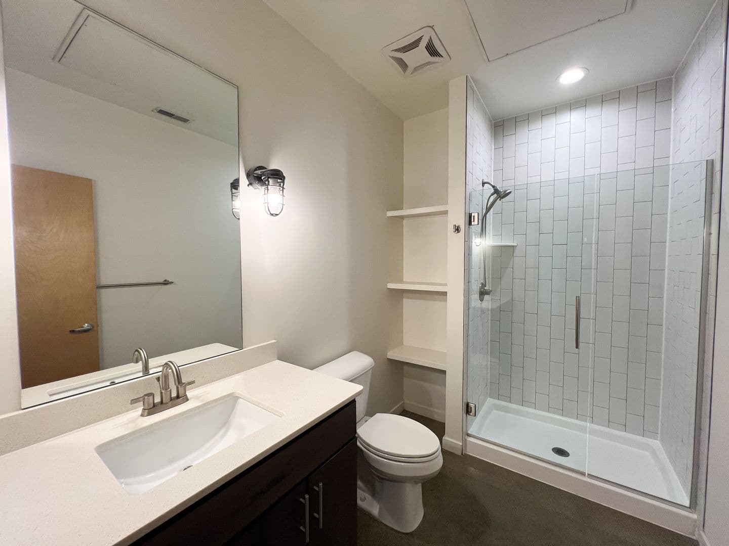 Cincinnati Apartment: 1632 Central Parkway