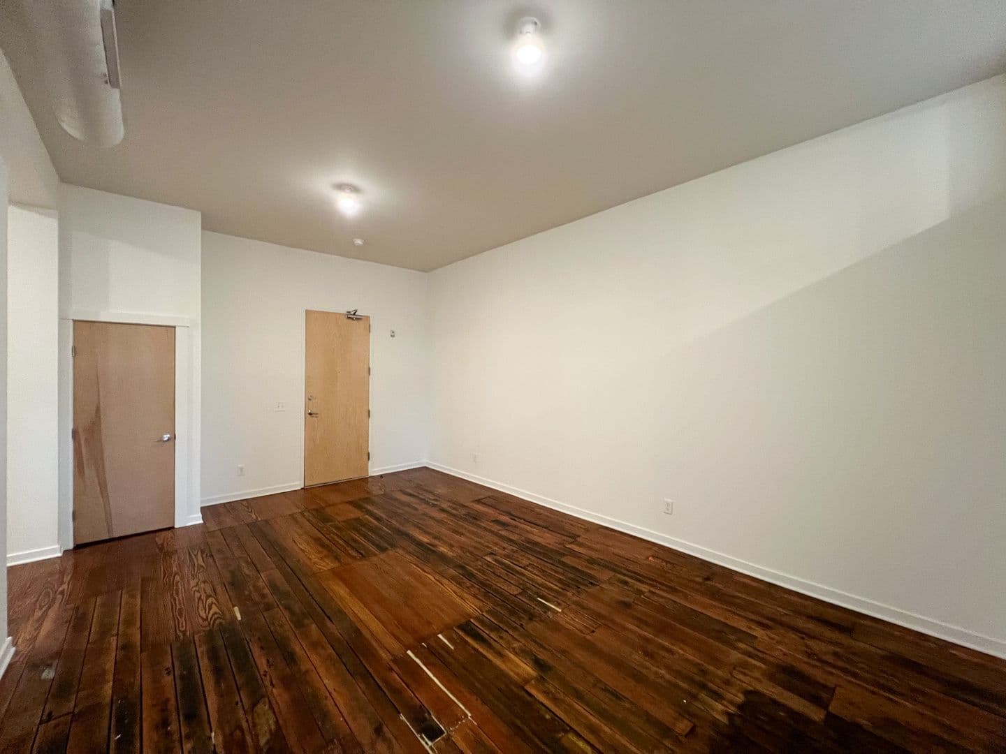 Cincinnati Apartment: 1208 Main St