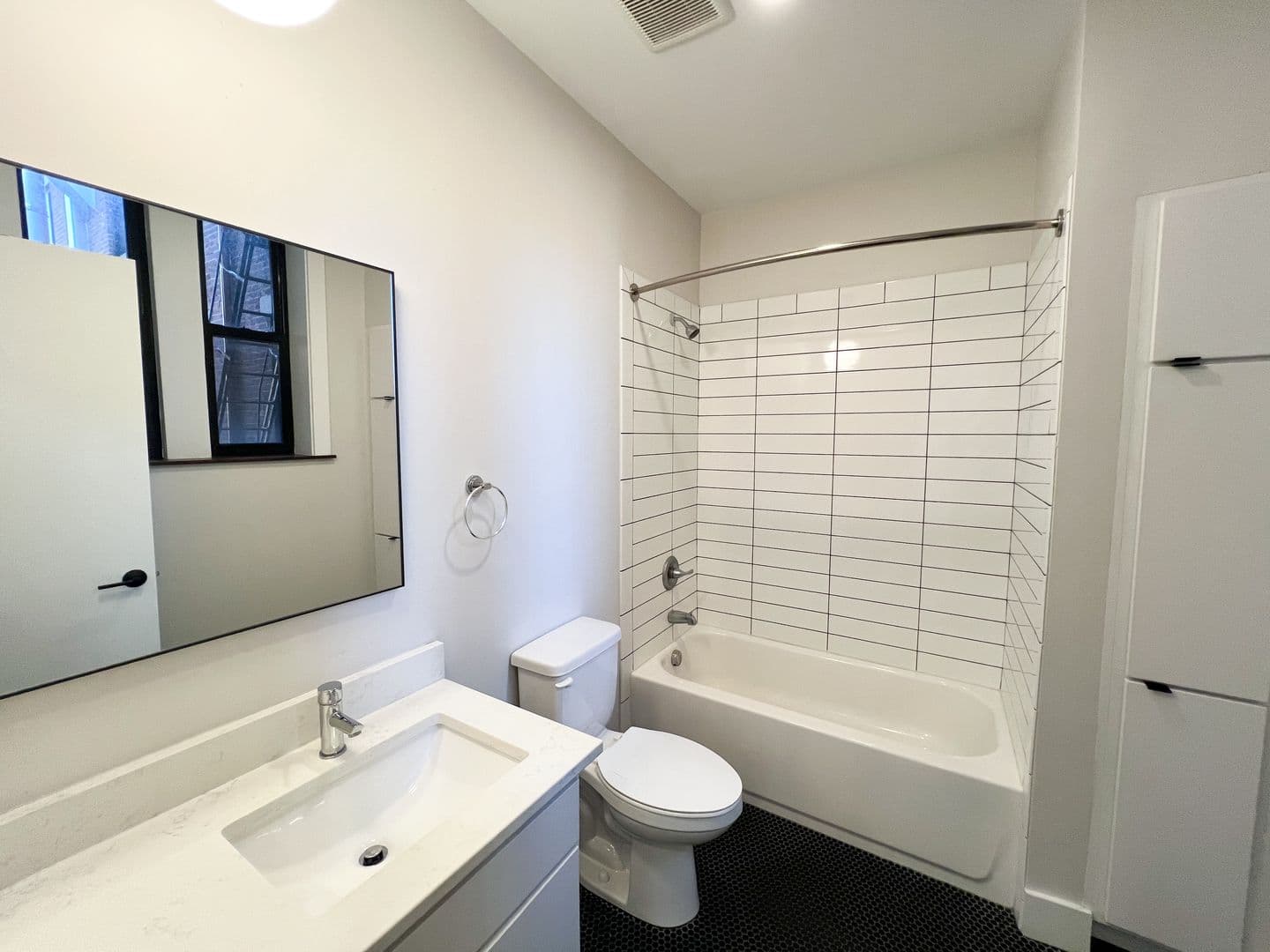 Cincinnati Apartment: 1301-1309 Walnut Street