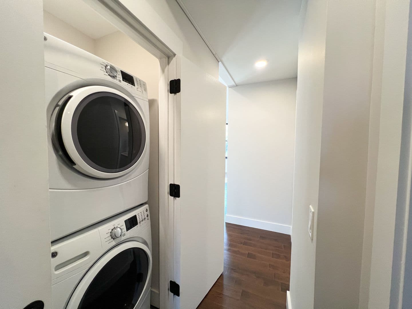 Cincinnati Apartment: 1301-1309 Walnut Street