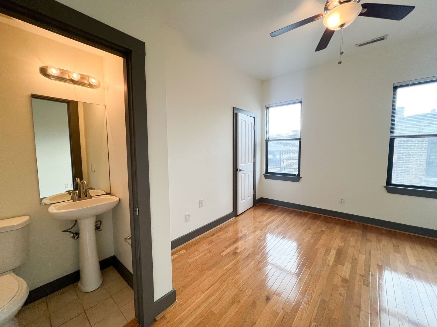 Cincinnati Apartment: 1414-16 Walnut St