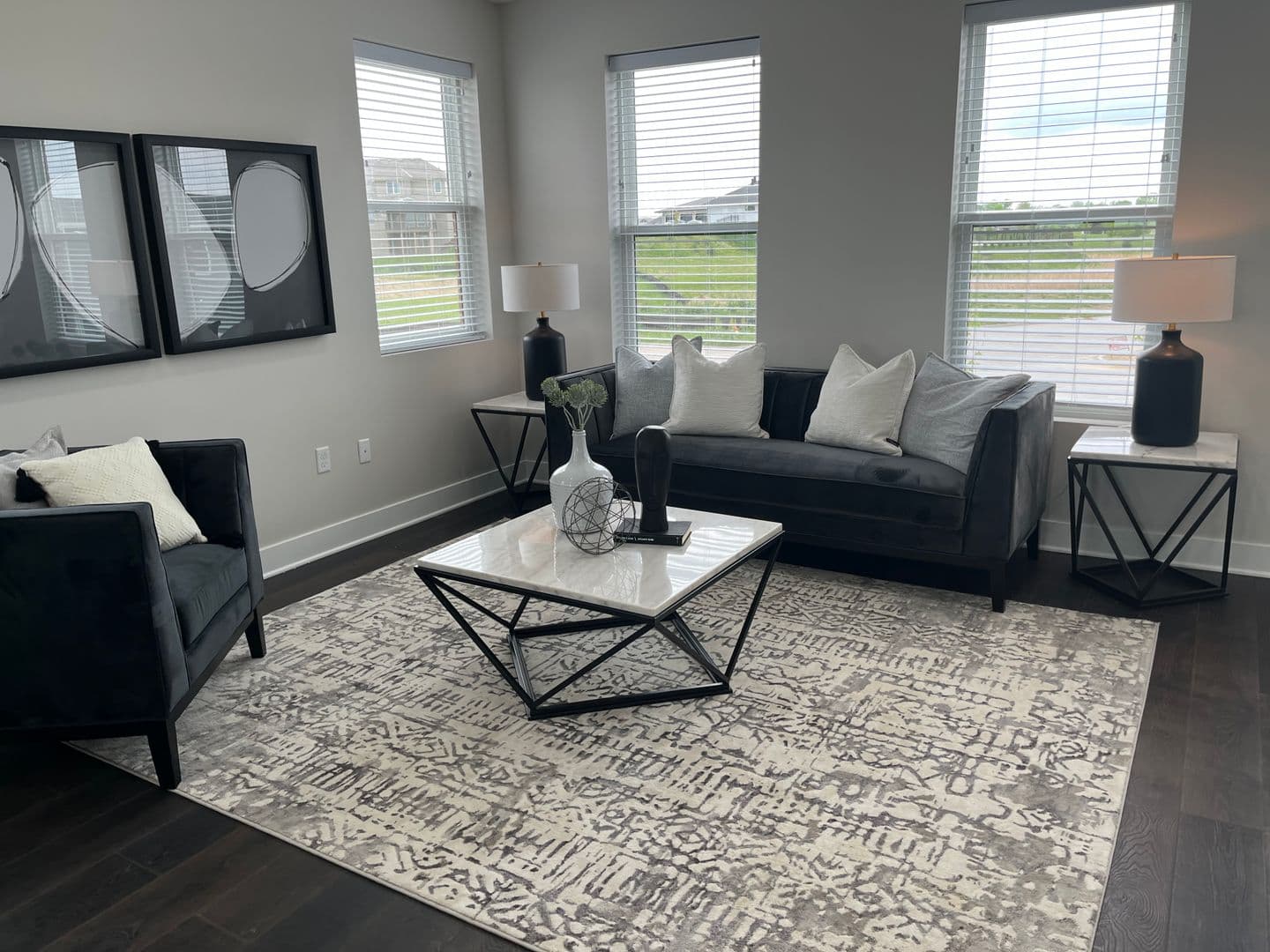 Elkhorn Apartment: 6108 Coventry Drive 102