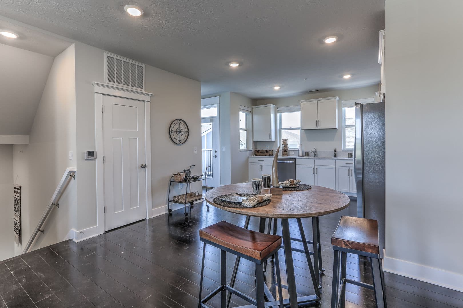 Omaha Apartment: 13178 Lincoln Road