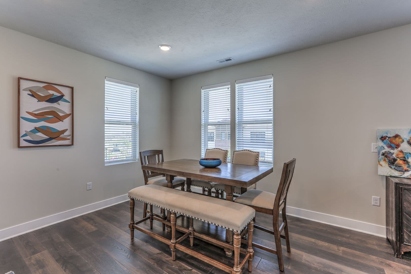 Elkhorn Apartment: 6108 Coventry Drive 102