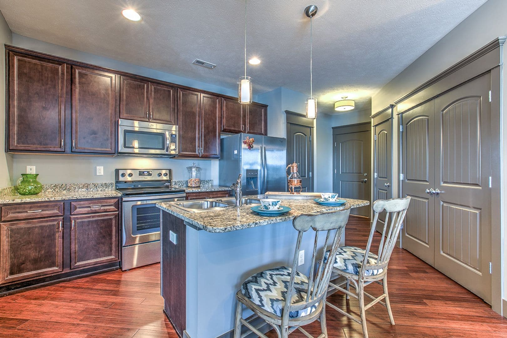 Elkhorn Apartment: 1010 N. 192nd Court, 1004 N. 192nd Court, 1011 N. 192nd Court
