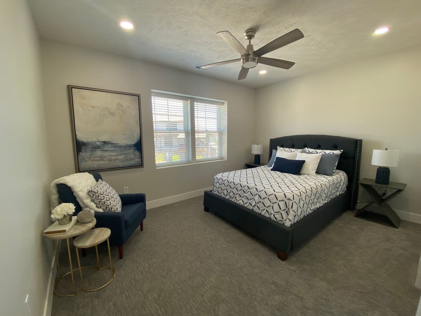 Omaha Apartment: 13108 Lincoln Road