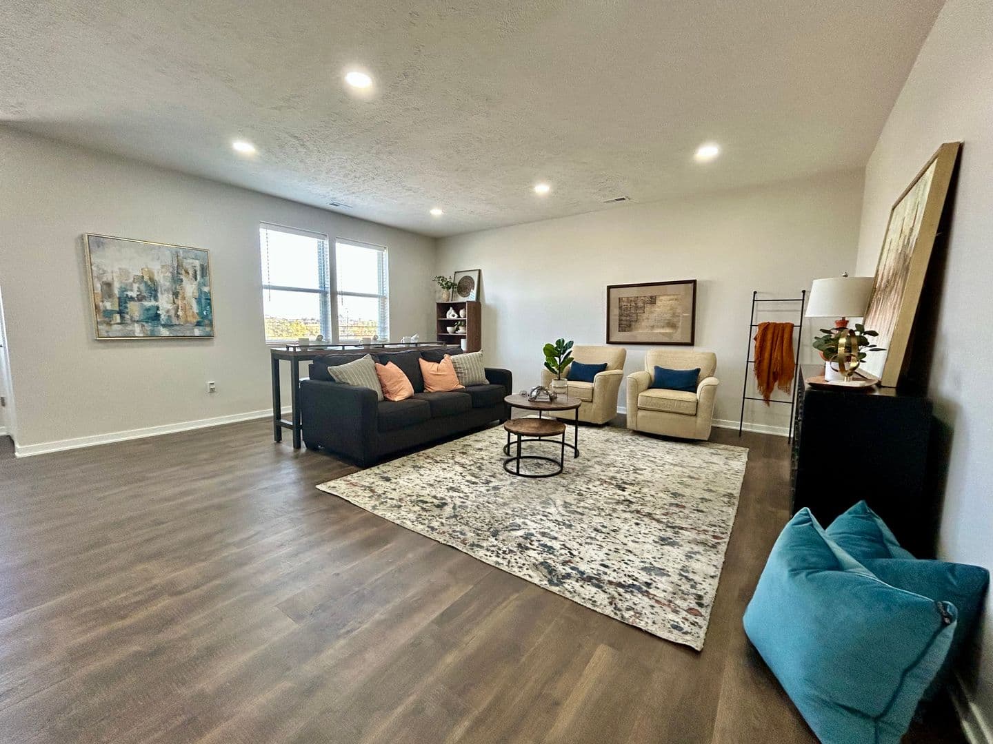 Omaha Apartment: 13108 Lincoln Road