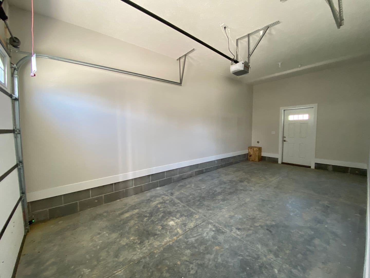 Omaha Apartment: 13041 Cornhusker Road