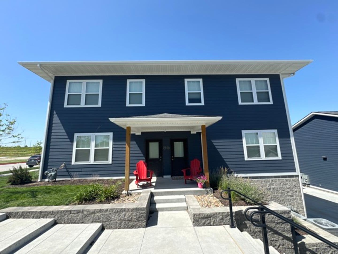 Omaha Apartment: 13041 Cornhusker Road