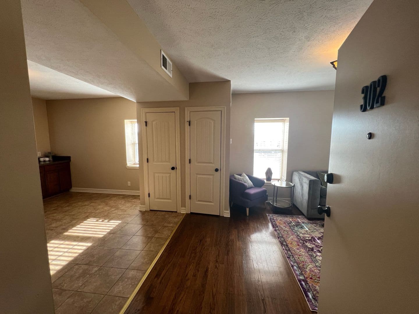 Omaha Apartment: 3007 Jackson Street