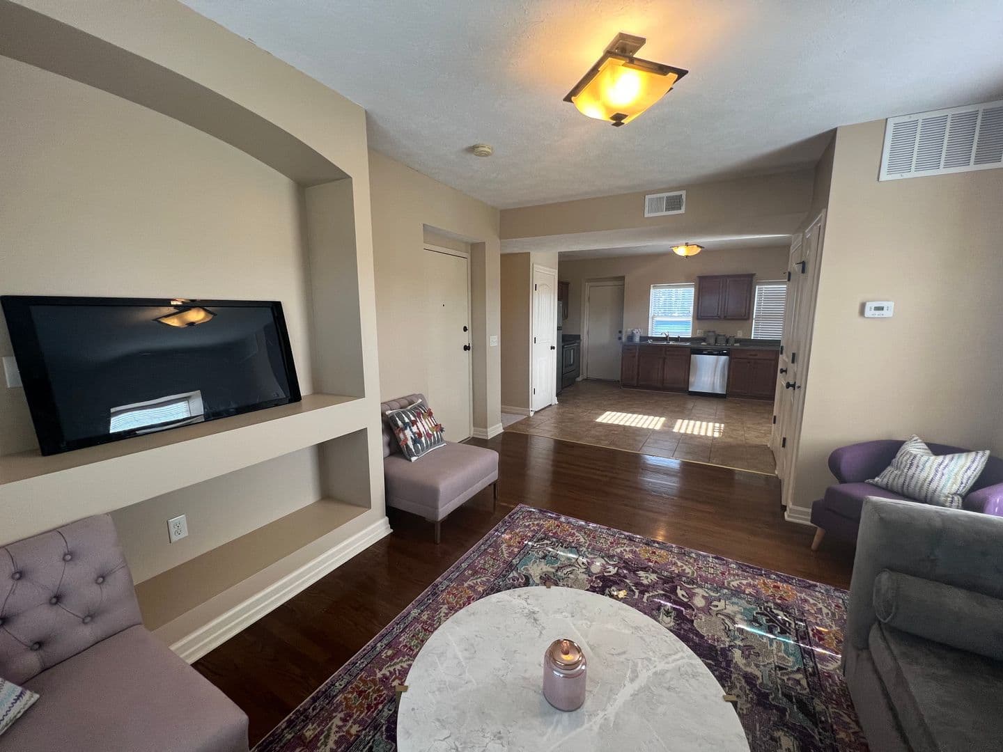 Omaha Apartment: 3007 Jackson Street