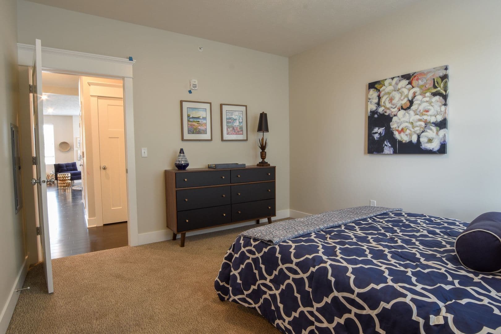Omaha Apartment: 13178 Lincoln Road