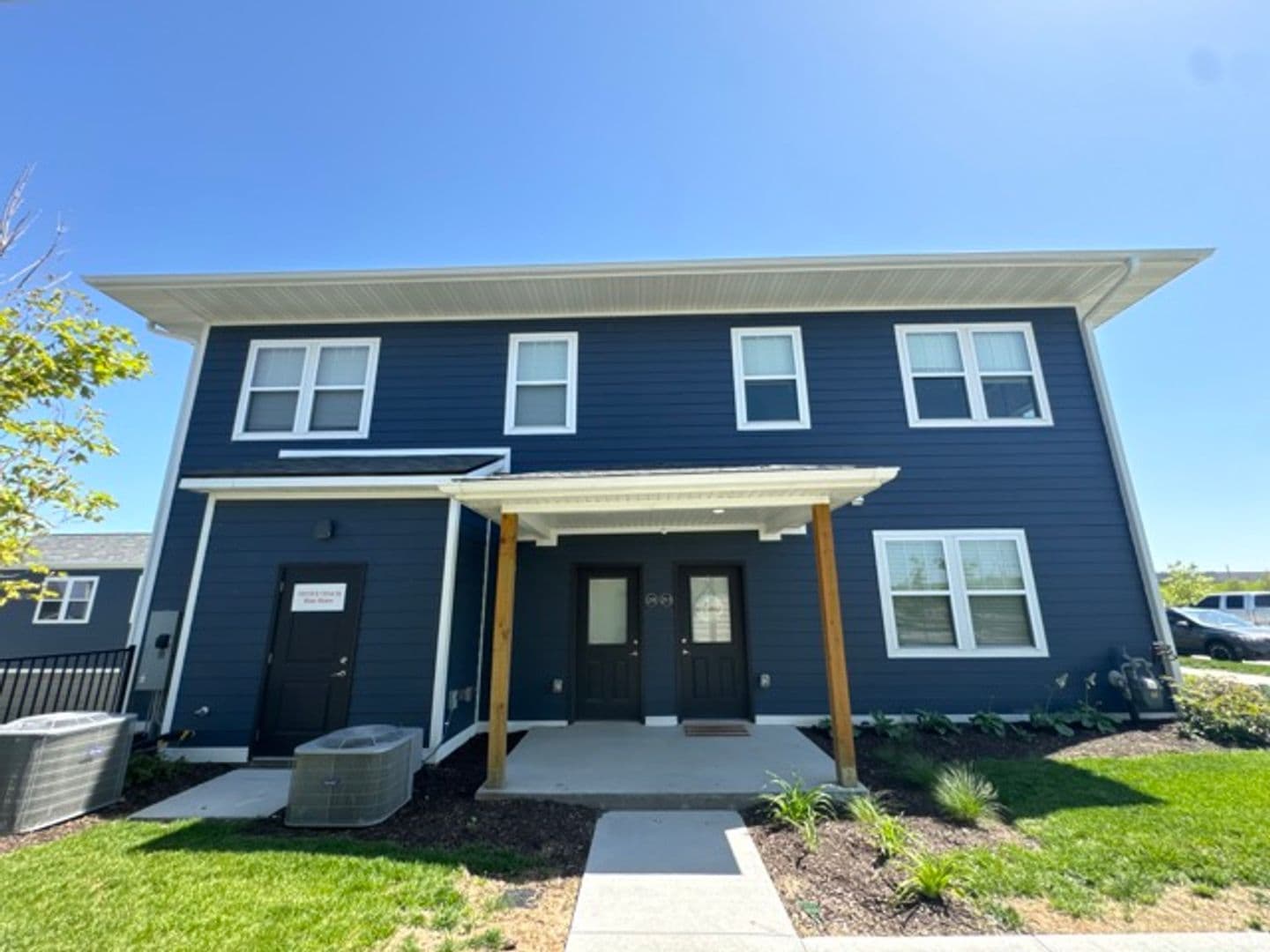 Omaha Apartment: 13041 Cornhusker Road