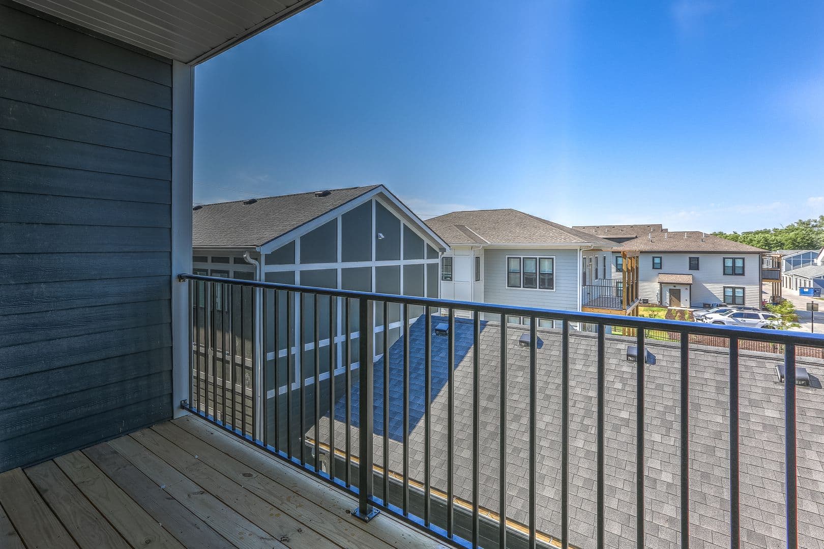 Omaha Apartment: 13178 Lincoln Road