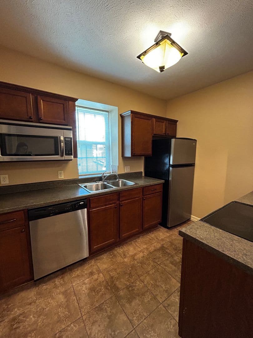Omaha Apartment: 3009 Harney Street