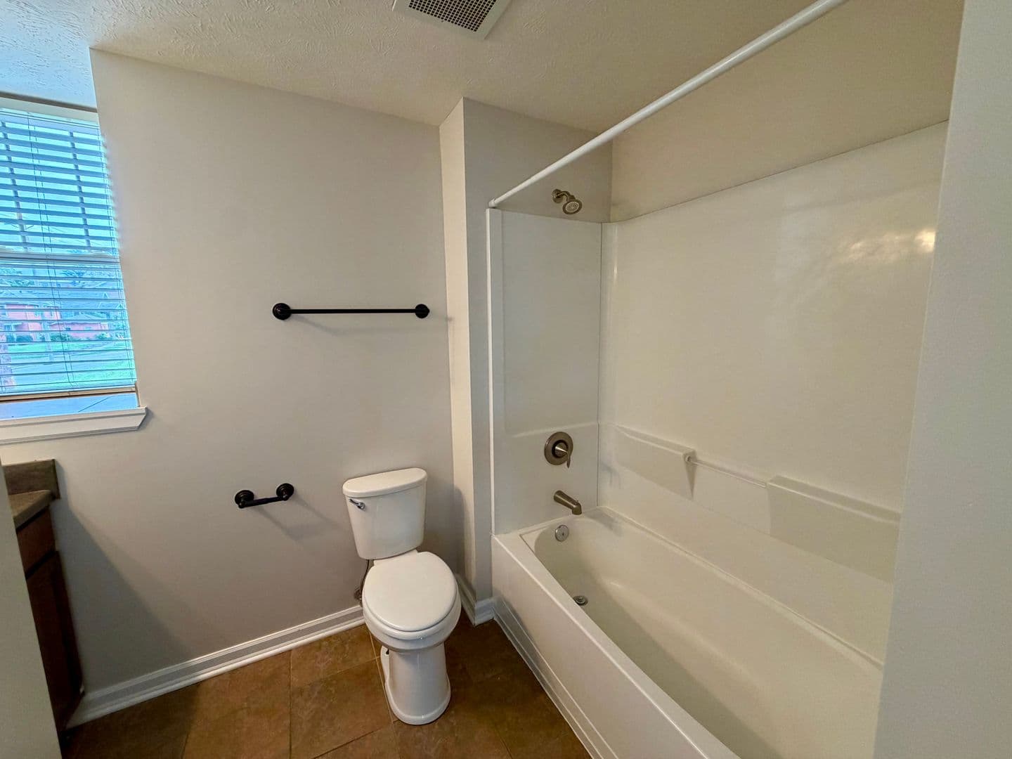 Omaha Apartment: 601-617 S. 31st Avenue