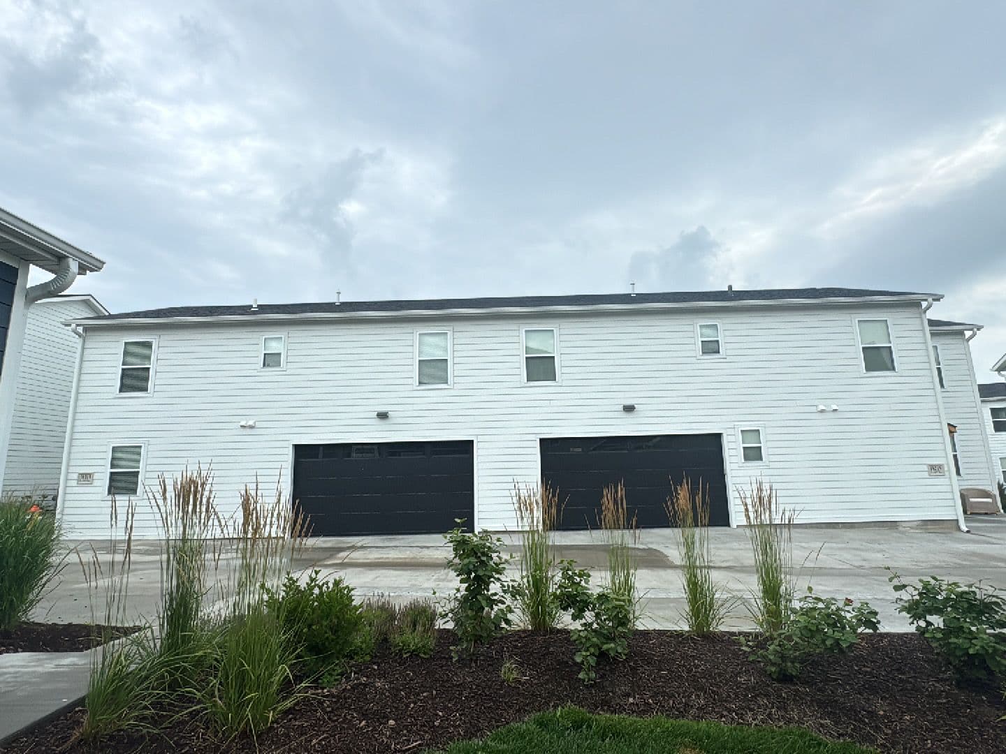 Omaha Apartment: 13041 Cornhusker Road