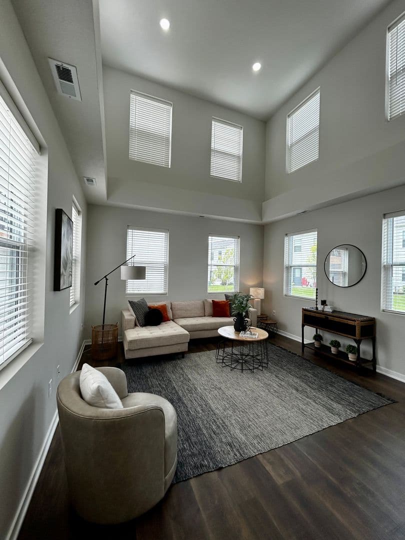 Omaha Apartment: 13041 Cornhusker Road